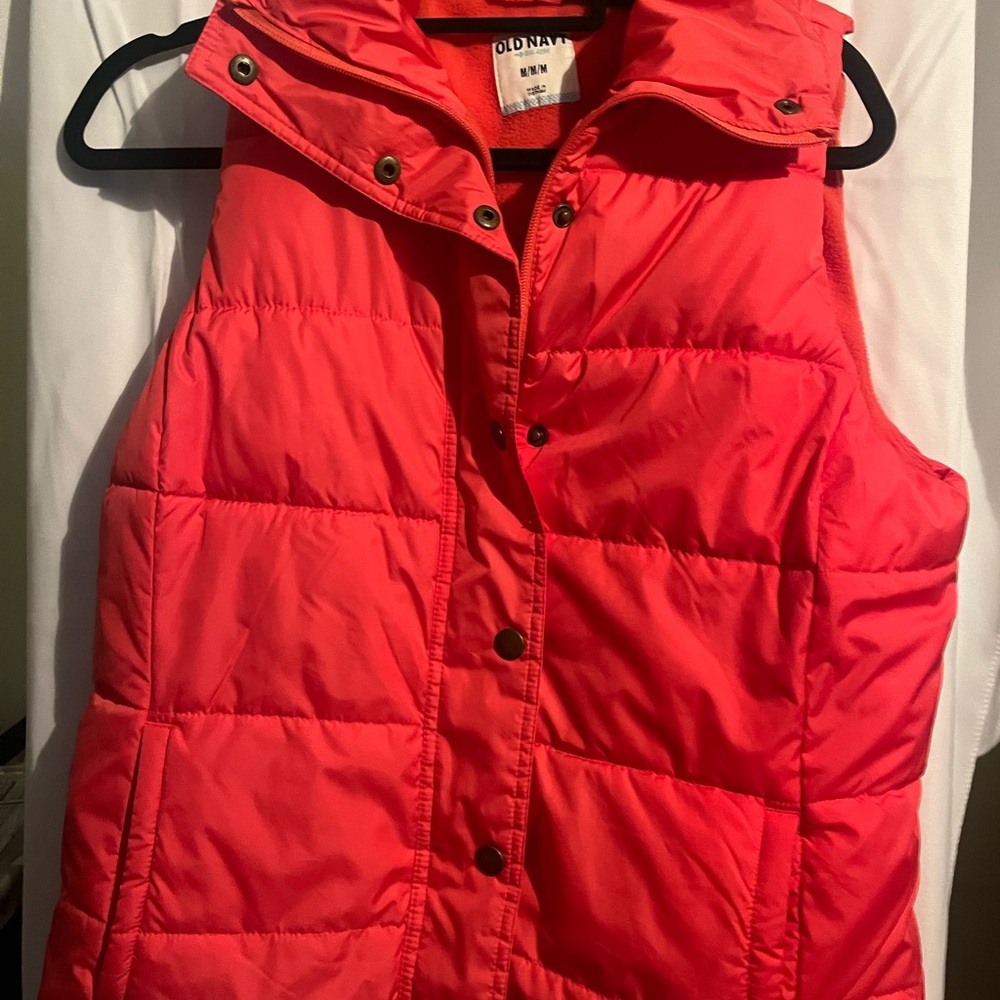 Old Navy Women's Bright Red Quilted‎ Vest